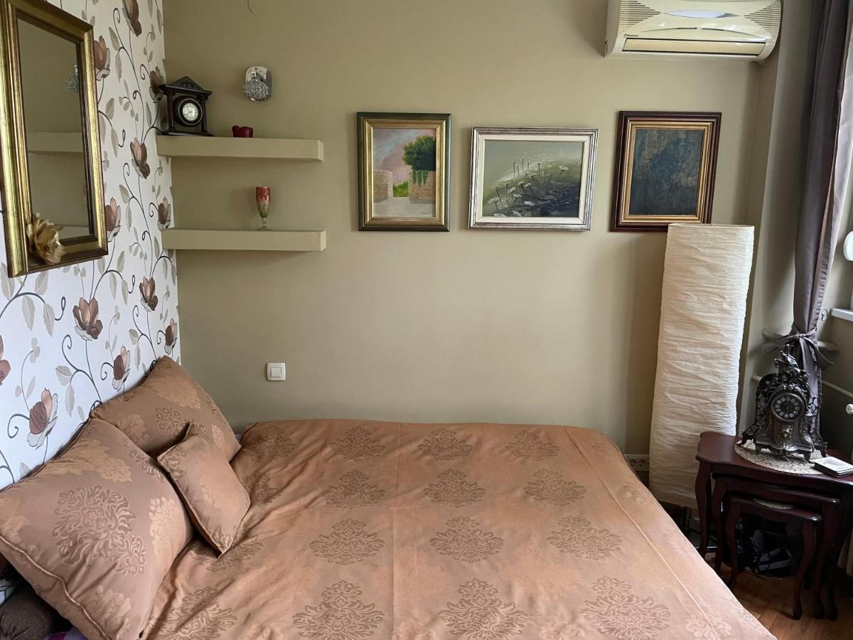 Apartment Ljiljana Belgrad Exteriör bild